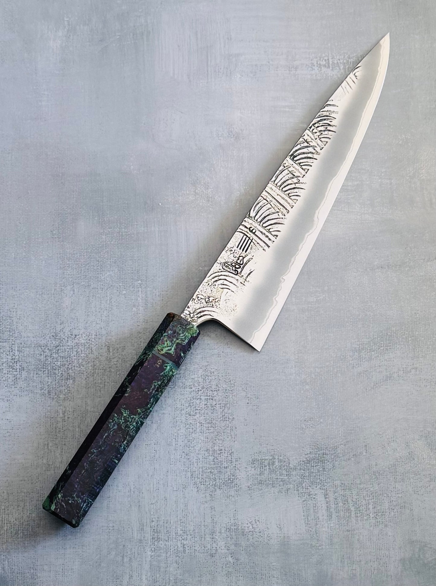 8.5” Frosted Maui Mist Gyuto