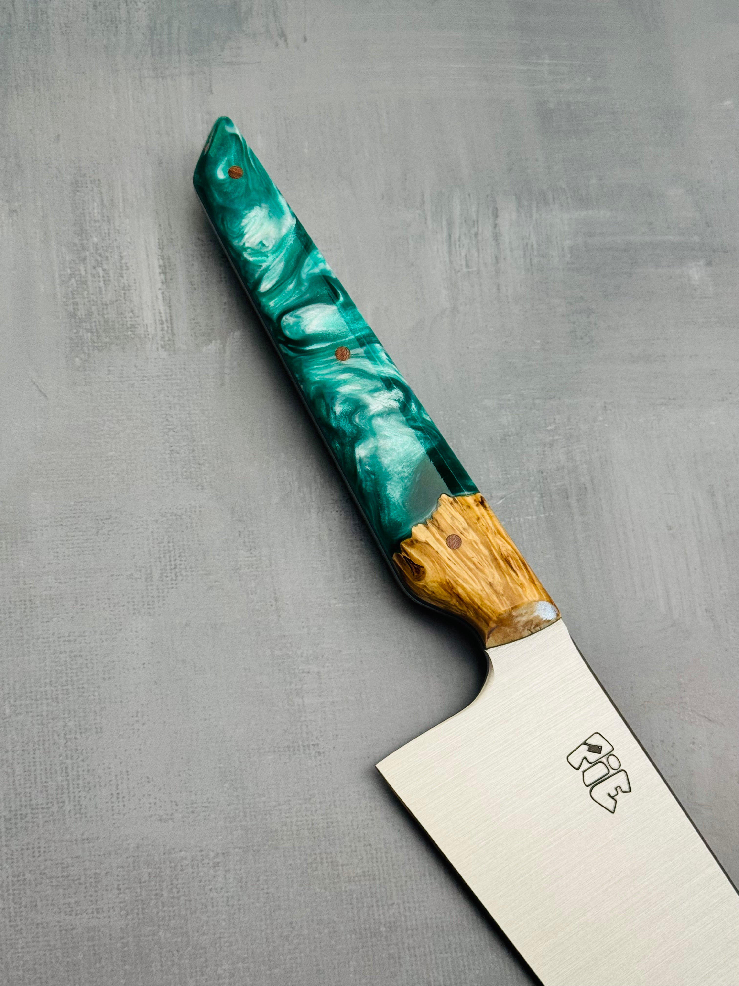 8.75” Chef