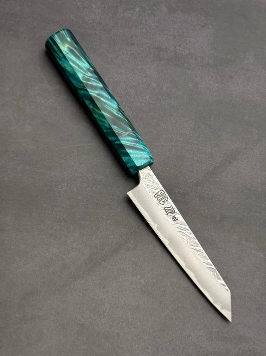 4.75” Frosted Honesuki